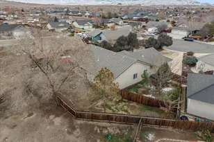 112 Alexander Ct, Fernley, NV 89408 - Photo 46