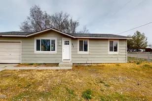 475 E 5th St, Battle Mountain, NV 89820 - Photo 2