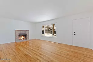 810 Lahontan Way, Reno, NV 89509 - Photo 4