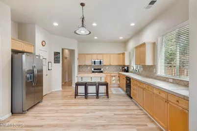 7337 Phoenix Drive, Sparks, NV 89436 - Photo 24