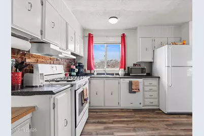 7815 Springfield Road, Silver Springs, NV 89429 - Photo 16