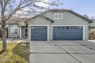 8000 Monterey Shores Dr, Reno, NV 89506 - Photo 1