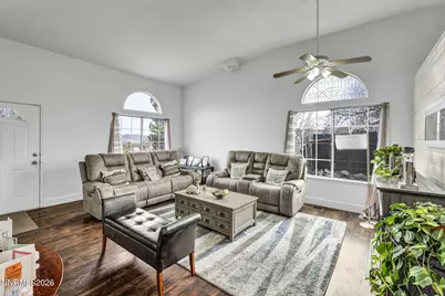 8000 Monterey Shores Drive, Reno, NV 89506 - Photo 8