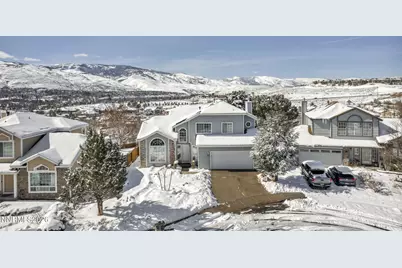 4692 Canyon Ridge Lane, Reno, NV 89523 - Photo 10