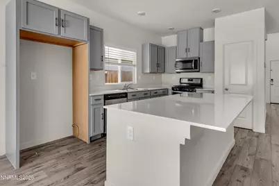 1297 Old Barn Road, Sparks, NV 89436 - Photo 8