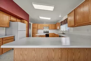 7448 Chagall Dr, Sun Valley, NV 89433 - Photo 24