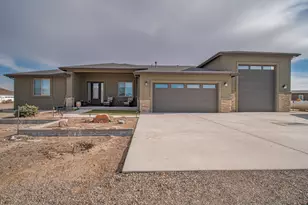 1356 Stephanie Way, Minden, NV 89423 - Photo 2