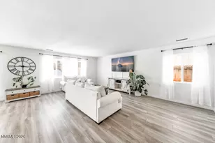 8976 Quail Fls Dr, Reno, NV 89506 - Photo 6