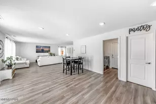 8976 Quail Fls Dr, Reno, NV 89506 - Photo 16