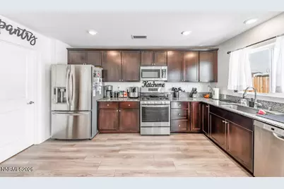 8976 Quail Falls Drive, Reno, NV 89506 - Photo 12