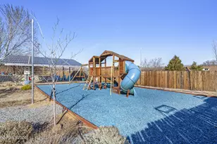 3035 Erin Dr, Spanish Springs, NV 89436 - Photo 22
