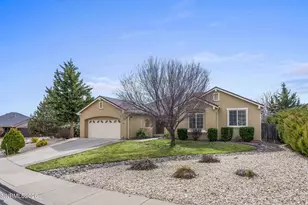 1302 Skyfire Ct, Sparks, NV 89441 - Photo 2