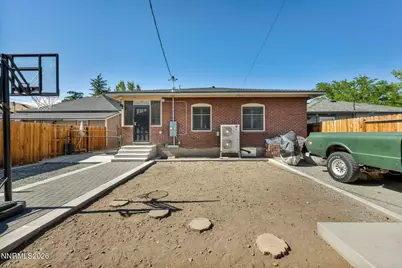 911 F Street, Sparks, NV 89431 - Photo 16