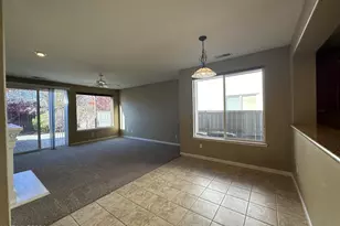 13755 Seabiscuit Dr, Reno, NV 89521 - Photo 8