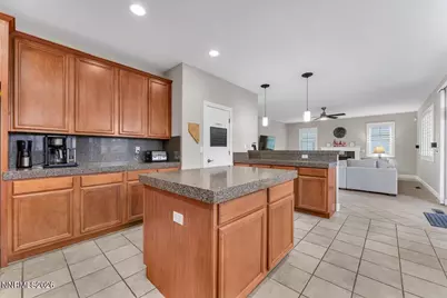 7015 Poco Bueno Circle, Sparks, NV 89436 - Photo 10