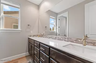 223 Commodore Dr, Verdi, NV 89439 - Photo 36