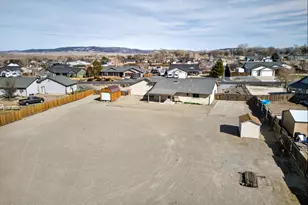 141 Country Ranch Rd, Fernley, NV 89408 - Photo 24