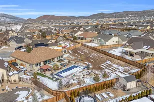 11880 Paradise Hills Ct, Sparks, NV 89441 - Photo 8