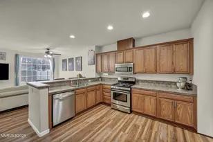 11010 Colton Dr, Reno, NV 89521 - Photo 10