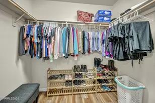 11010 Colton Dr, Reno, NV 89521 - Photo 16