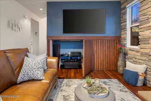 1091 Crown View Dr, Reno, NV 89523 - Photo 26