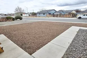 476 Jennys Ln, Fernley, NV 89408 - Photo 2