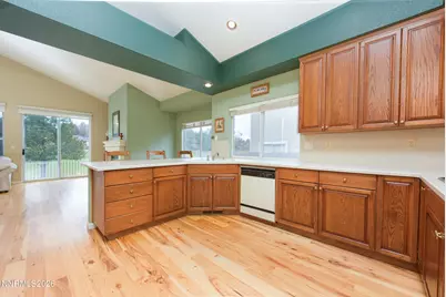 6136 Wycliffe Circle, Reno, NV 89519 - Photo 14