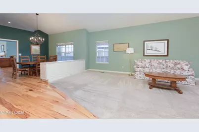 6136 Wycliffe Circle, Reno, NV 89519 - Photo 8