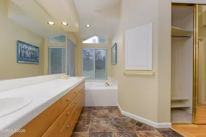 6136 Wycliffe Circle, Reno, NV 89519 - Photo 22