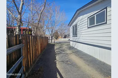 929 Loyola Street, Carson City, NV 89705 - Photo 28