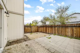 4036-4038 Village Dr, Carson City, NV 89701 - Photo 12