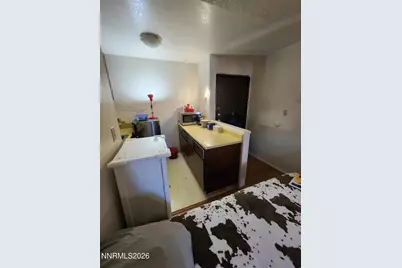 2450 Lymbery Street #APT 323, Reno, NV 89509 - Photo 10