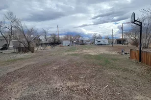 1060 Donner Trail, Silver Springs, NV 89429 - Photo 1