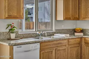 802 Tonka Ln, Carson City, NV 89701 - Photo 8