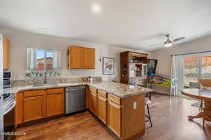 7257 Raphael Dr, Sun Valley, NV 89433 - Photo 14