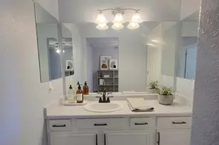 7507 Cezanne Ct, Sun Valley, NV 89433 - Photo 8