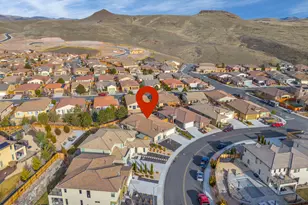 4726 Wonderstone Dr, Sparks, NV 89436 - Photo 4