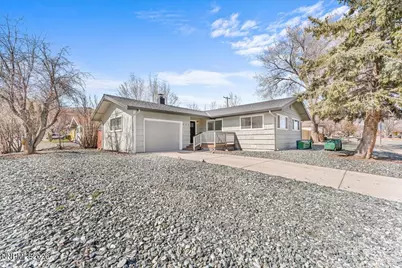 424 S Richmond Avenue, Carson City, NV 89703 - Photo 2