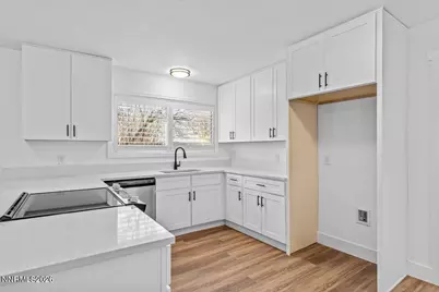 424 S Richmond Avenue, Carson City, NV 89703 - Photo 10