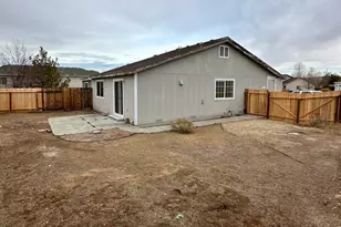 8675 Crimson Sky Ct, Reno, NV 89506 - Photo 16
