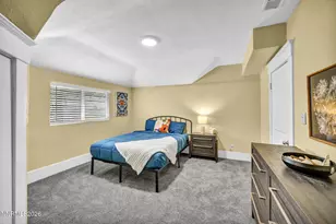 33 W 8th St, Reno, NV 89503 - Photo 36