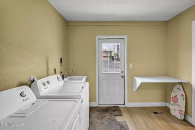 33 W 8th Street, Reno, NV 89503 - Photo 42
