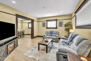 33 W 8th St, Reno, NV 89503 - Photo 16