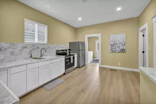 33 W 8th St, Reno, NV 89503 - Photo 4