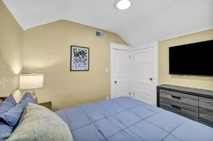 33 W 8th St, Reno, NV 89503 - Photo 38