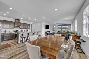 8600 Crandell Dr, Reno, NV 89506 - Photo 24