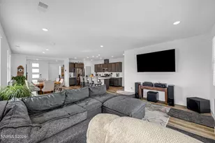 8600 Crandell Dr, Reno, NV 89506 - Photo 12