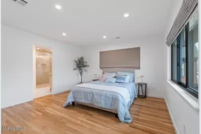 1295 Mark Twain Avenue, Reno, NV 89509 - Photo 14
