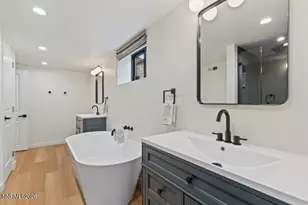 1295 Mark Twain Ave, Reno, NV 89509 - Photo 28