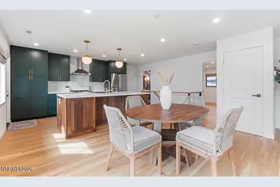 1295 Mark Twain Avenue, Reno, NV 89509 - Photo 8